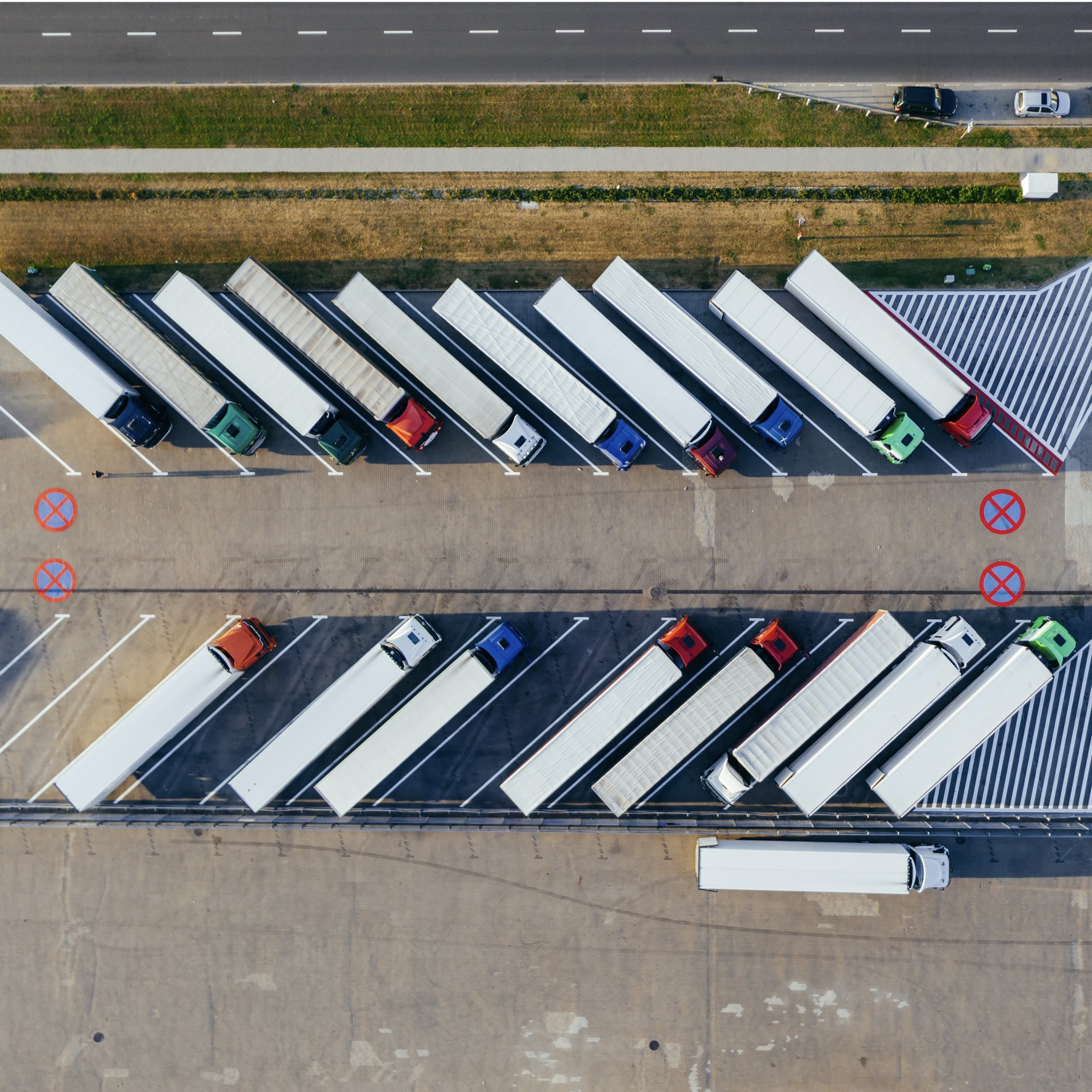 marcin jozwiak-kGoPcmpPT7c-unsplash